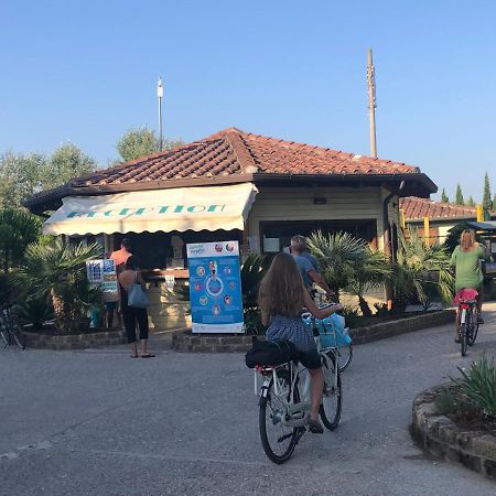 Zona Rosa 5 Chalet Mit Klimaanlage Und Wlan Viareggio Eksteriør billede
